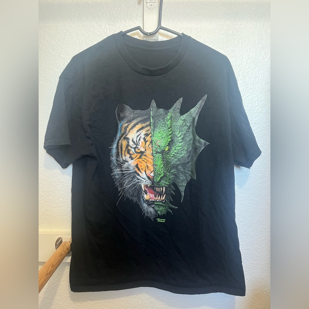 Size Large